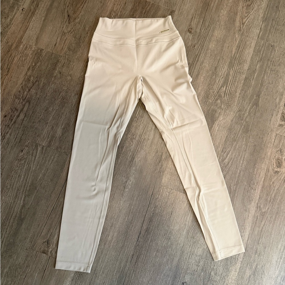Gymshark • Whitney Simmons • Mink Leggings NWOT • Size Small